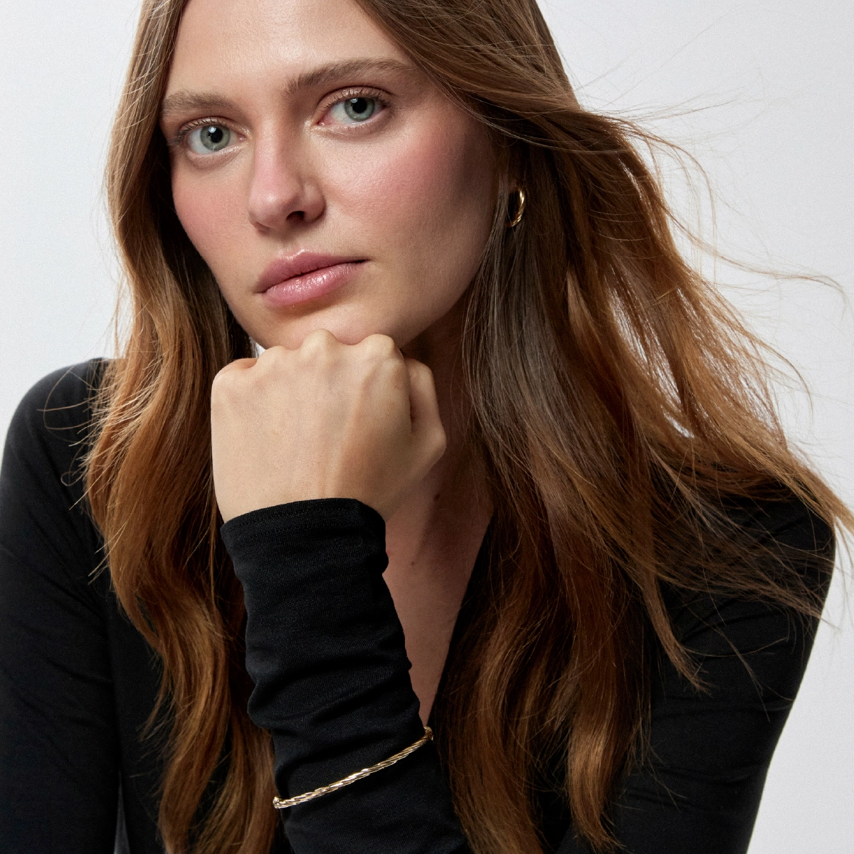 18k gold hoop earrings TWIST