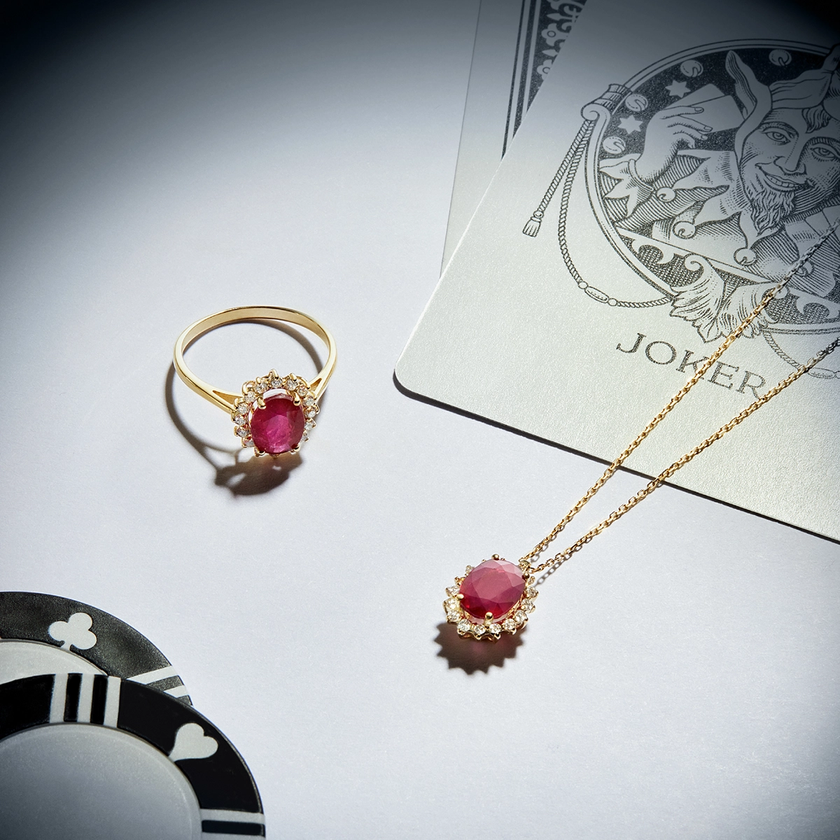 18k gold diamond ring ROYAL RUBY