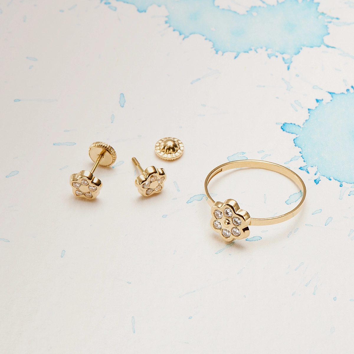 18k gold ring