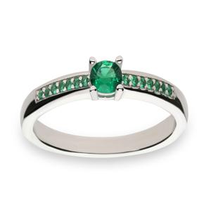 Sortija plata tipo solitario circonita verde garras aro circonita circonita verde grano medida 4 122500-12