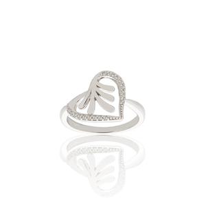 Sortija de Plata en Forma de Corazón con Circonitas y Silueta de Espiga Lisa. Calibre 13 mm. 112306-10
