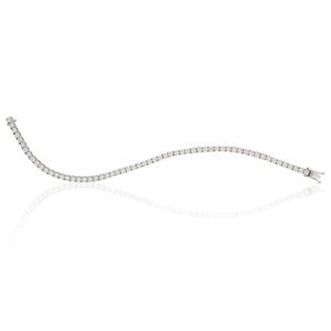 Pulsera de Oro Blanco Chatones de Diamantes Naturales. Con 59 Diamantes Naturales H.SI. (Blanco Small Inclusions) de 0,99 Kts. en Total. Chatones Disco Calibre 03 mm. Largo 19 cm. Cierre de Cajón. 6BRSPU29K1520B19