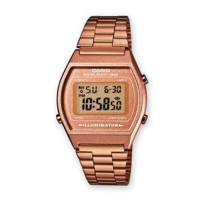 Reloj Casio para Mujer con Caja de Resina y Armis de Acero Pavonado Rosa. Esfera Digital, Alarma Múltiple, Calendario Automático, Indicador 12/24 horas, Cronometro, Timer, Luz, Pilas 3 años. Sumergible 50m. Caja 35mm B640WC-5AEF