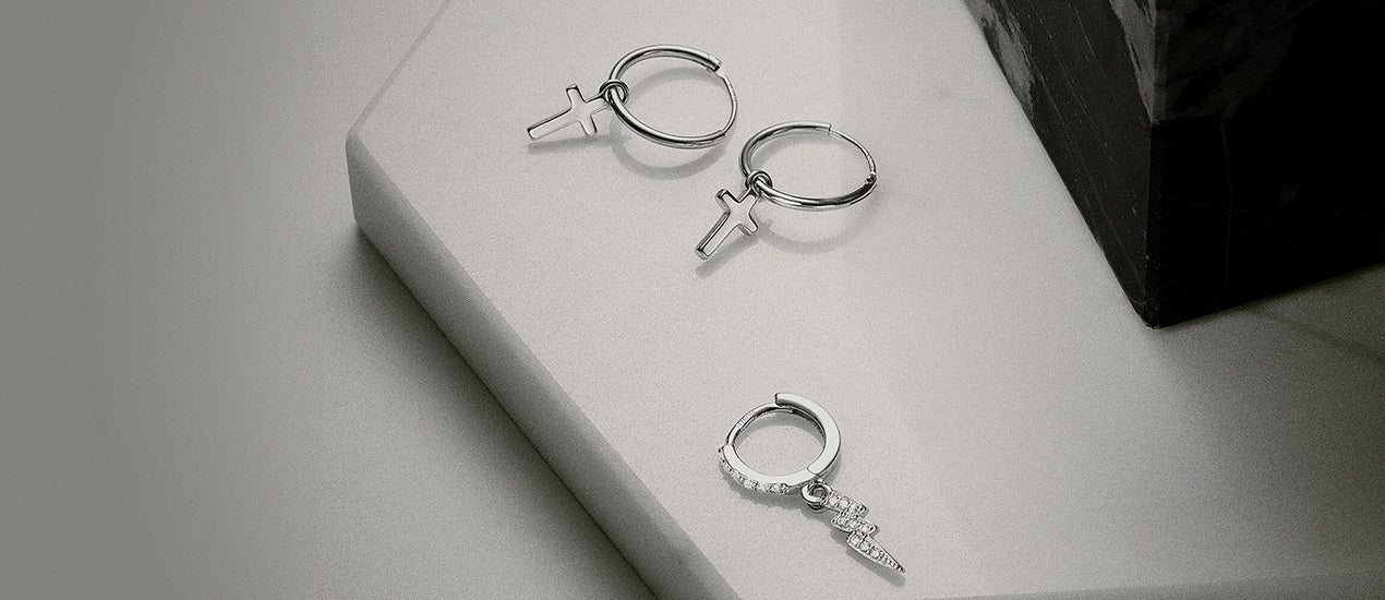 Cuidado de joyas de plata de primera ley
