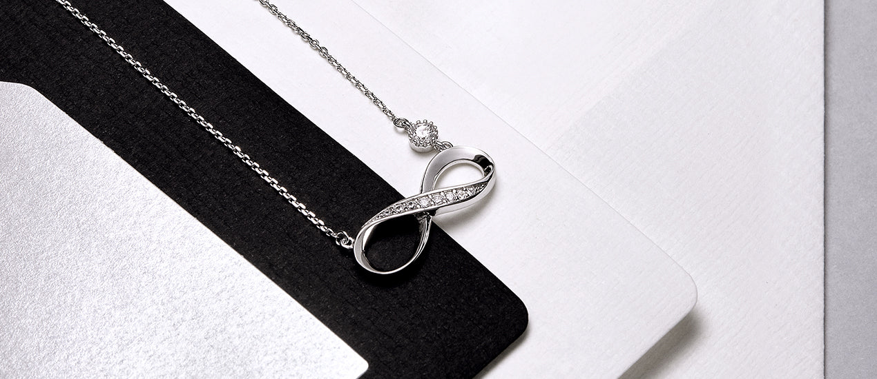 Significado del infinito en joyas. Historia y significado