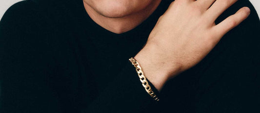 Estilo masculino en joyas: tendencias y claves para elegir las piezas perfectas
