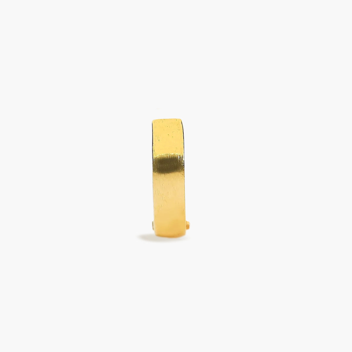 Piercing de oreja de oro 18K aro 8 mm