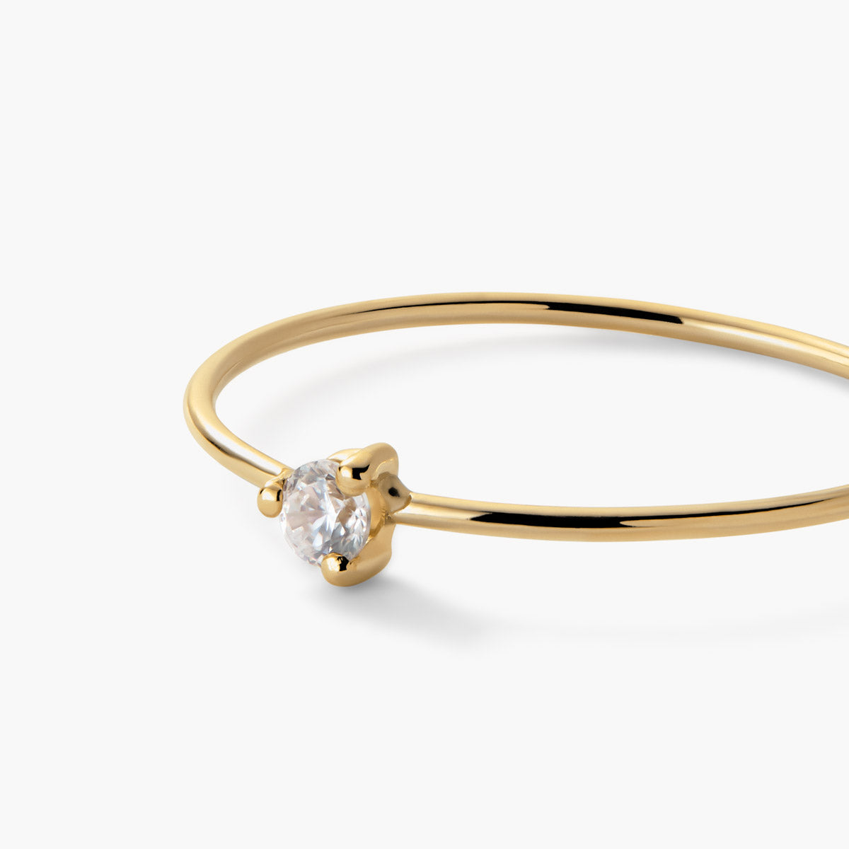 Anillo de oro 18K