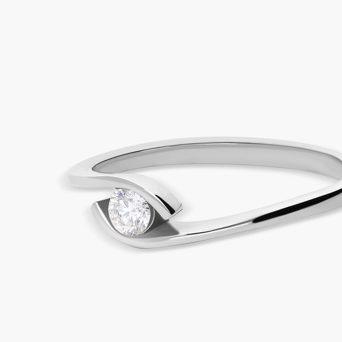 Anillo de oro blanco 18K diamante natural 0.15 ct. GRAVITY