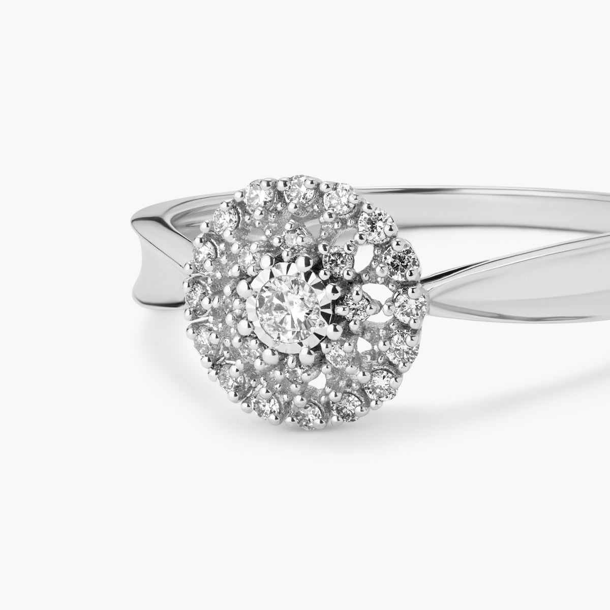 Anillo de oro blanco 18K diamante natural 0.14 ct. 