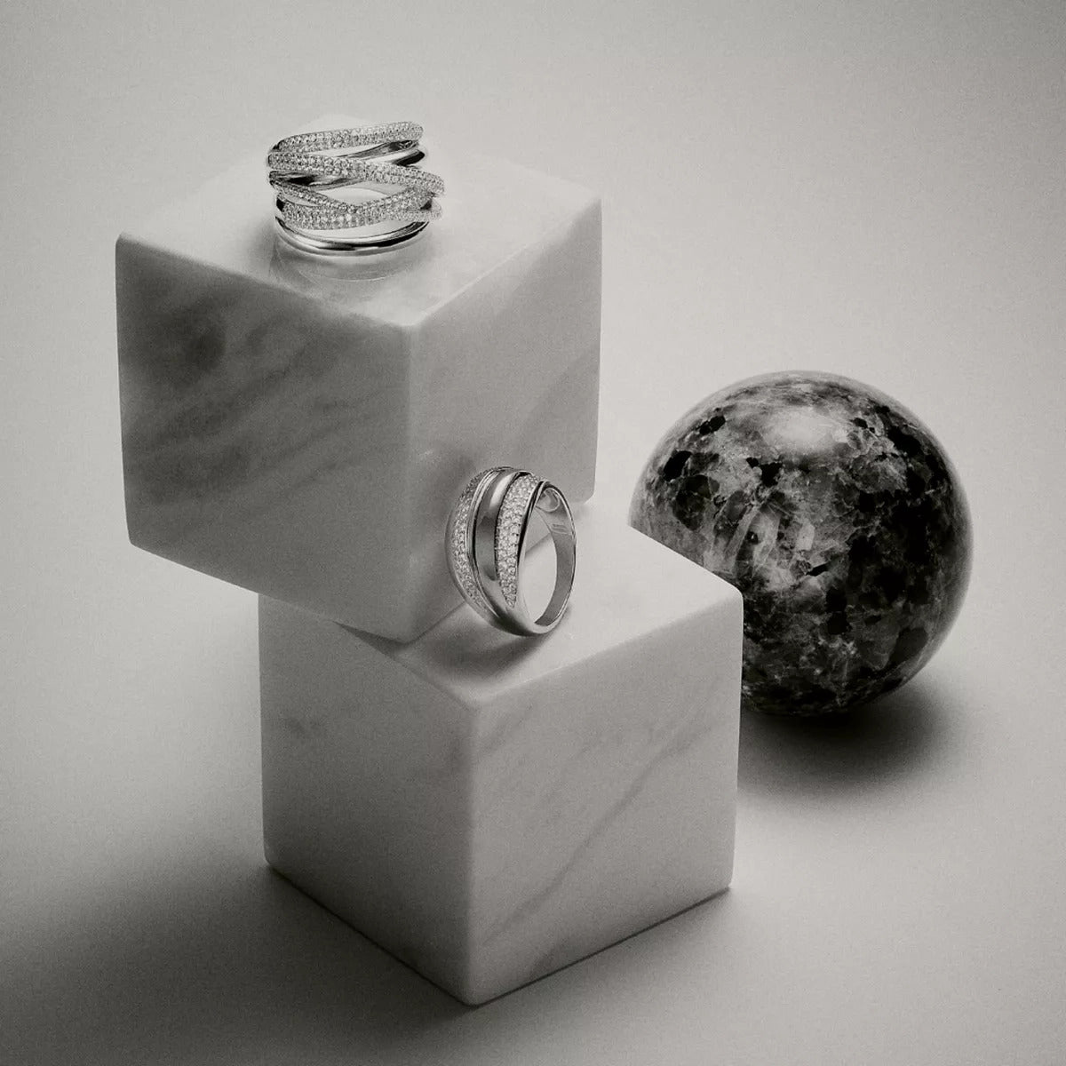 Anillo de plata 1ª ley 