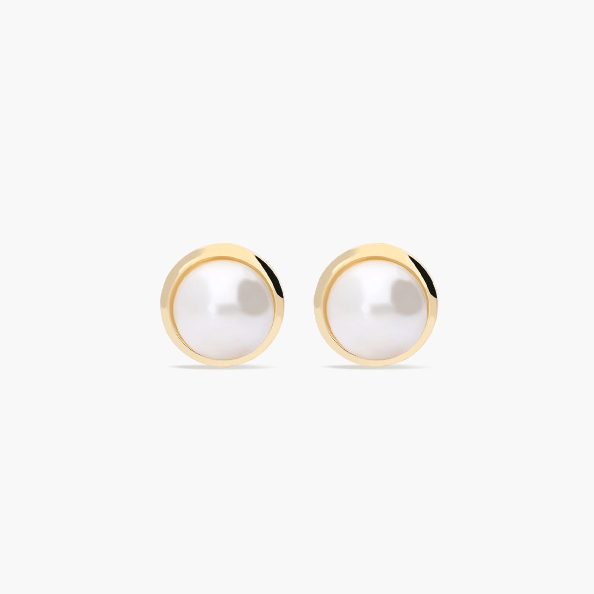 Pendientes redondos de oro 18K con perlas 14 mm