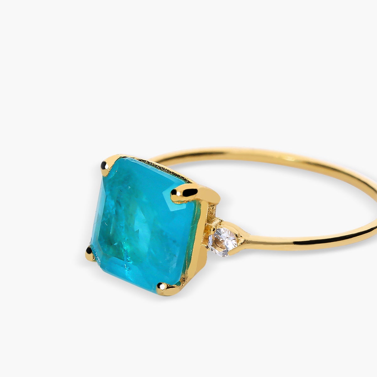 Anillo de oro 18K cuarzo