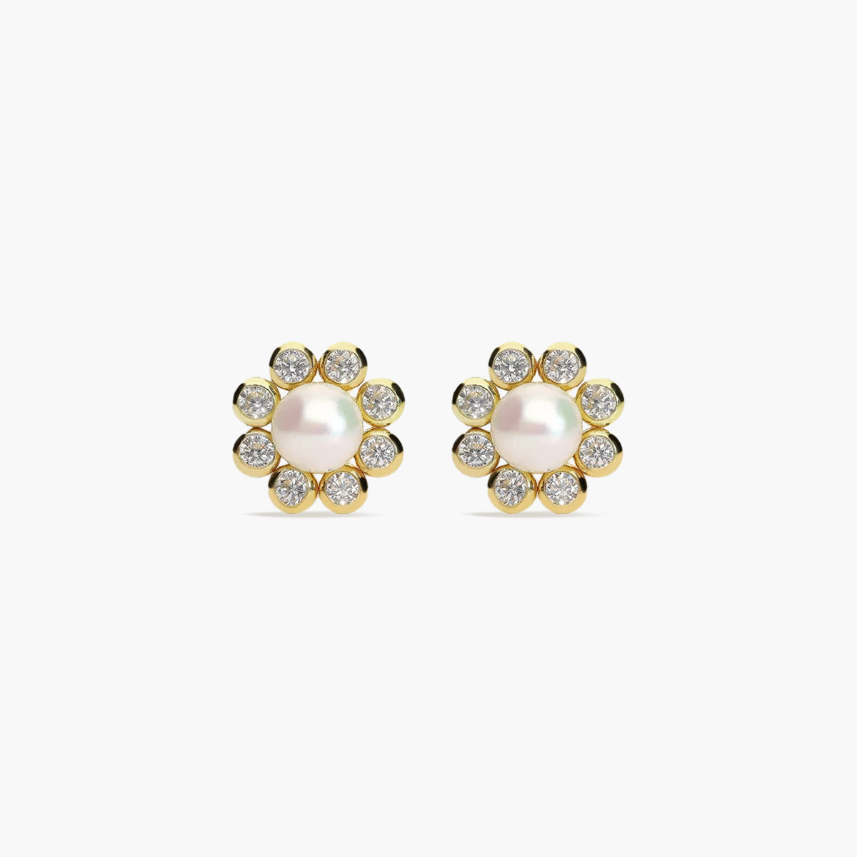 Pendientes flor de oro 18K con perlas y circonitas 8 mm