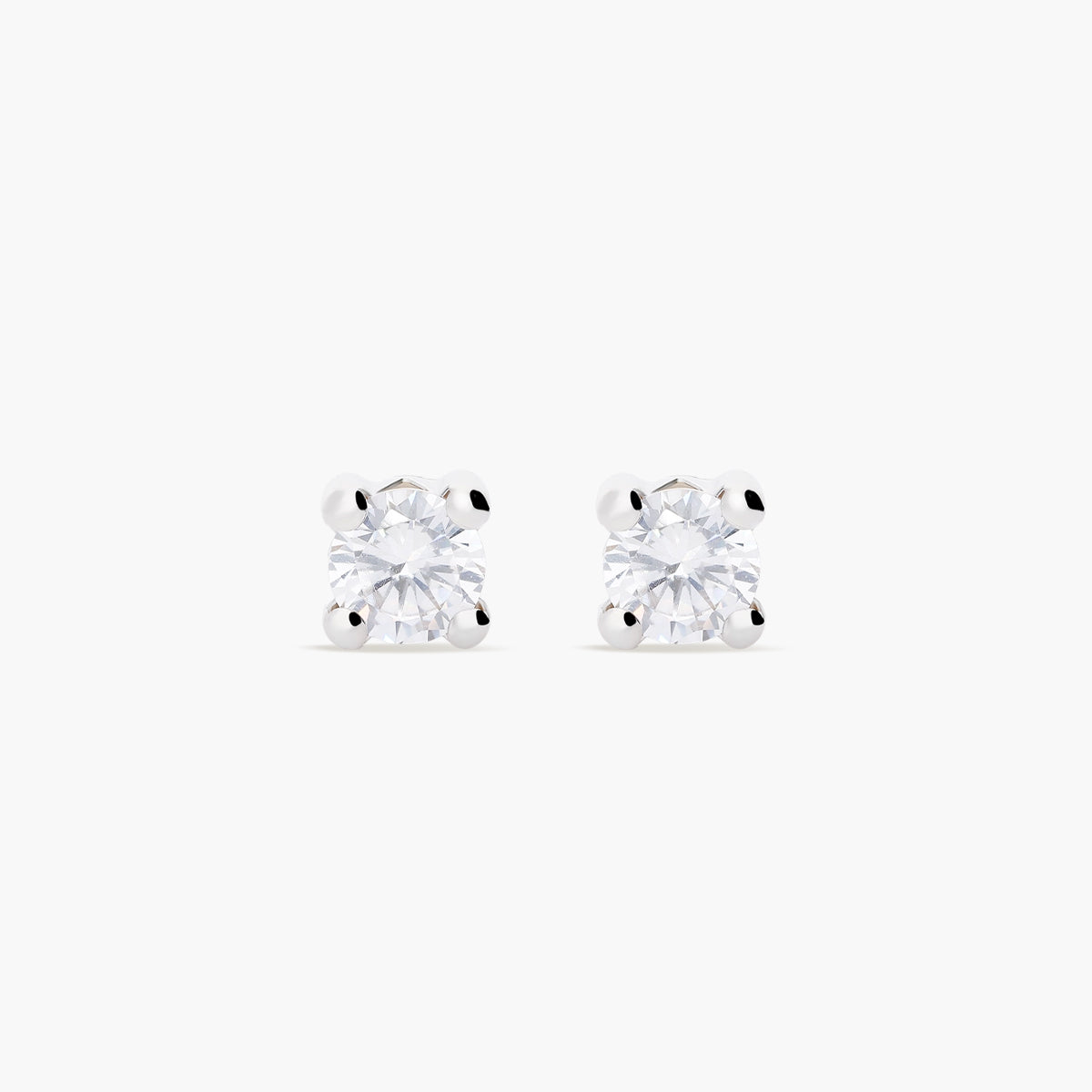 Pendientes redondos de oro blanco 18K circonitas 6 mm