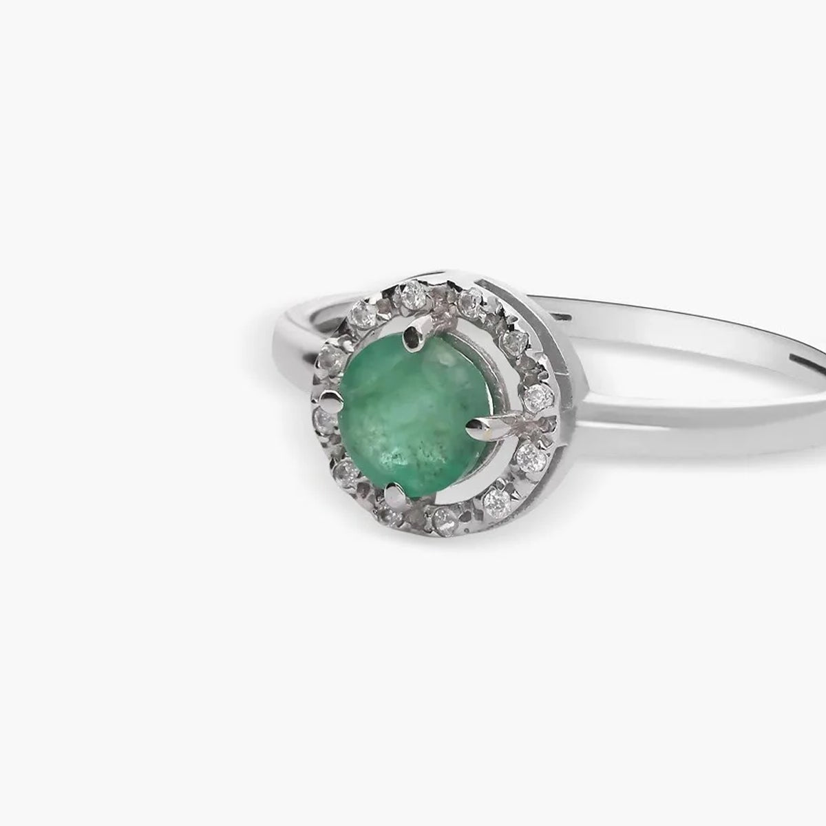 Anillo de oro blanco 18K 