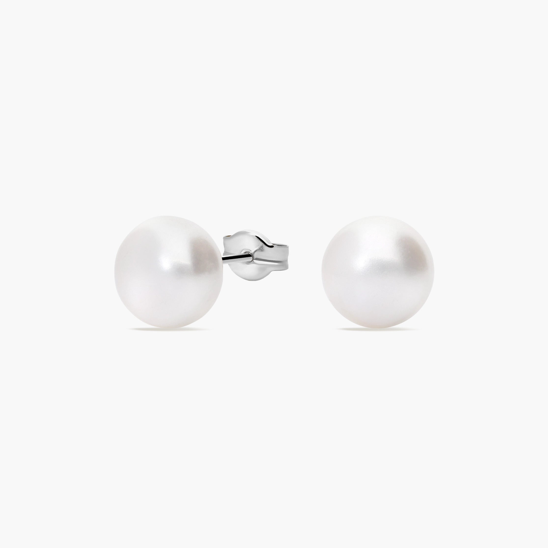 Pendientes de botón de oro blanco 18K con perlas 9 mm