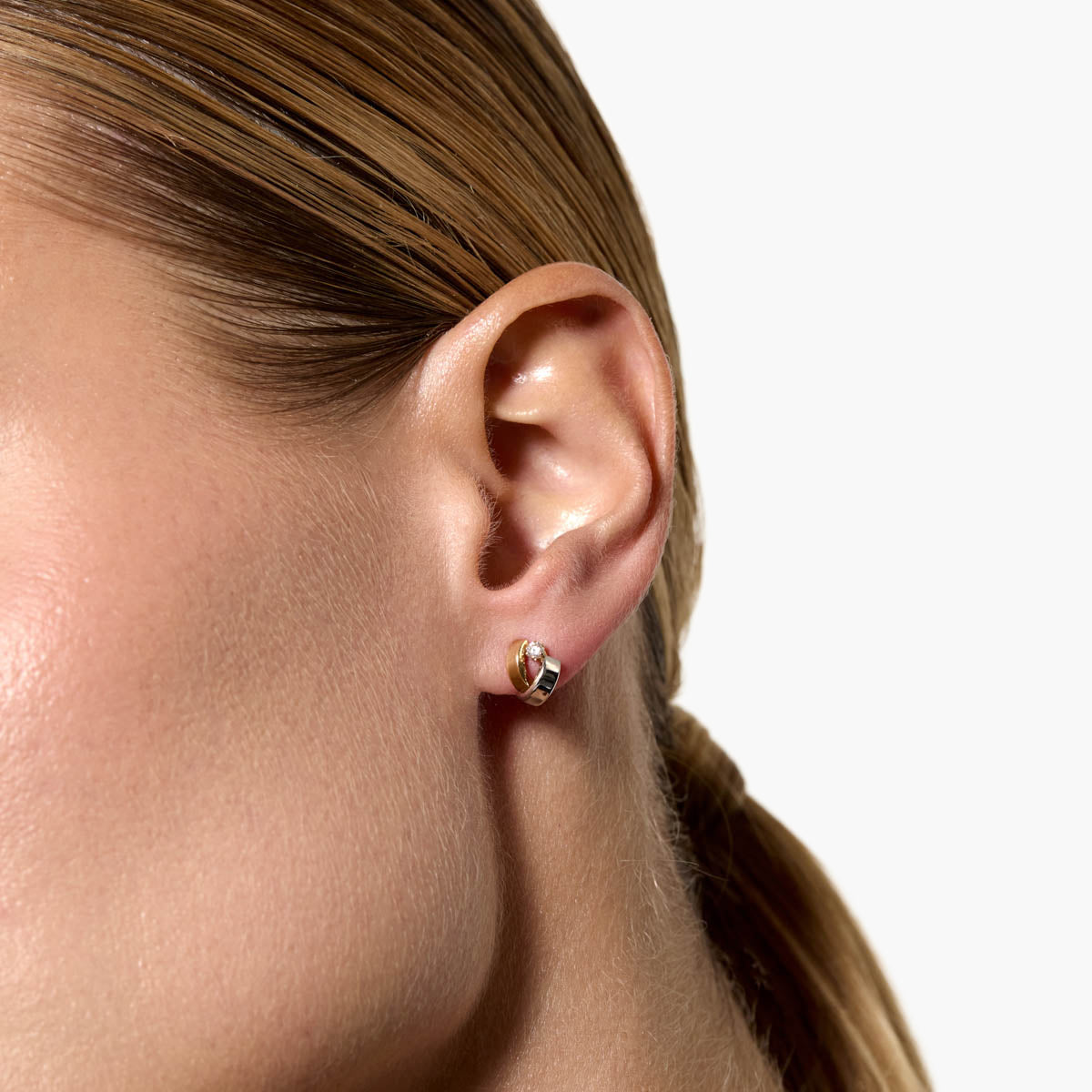 Pendientes de oro bicolor 18K circonitas 9 mm