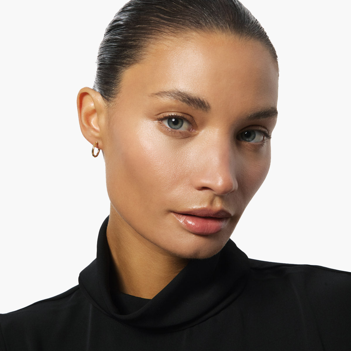 Pendientes de aro de oro 18K 15 mm TWIST