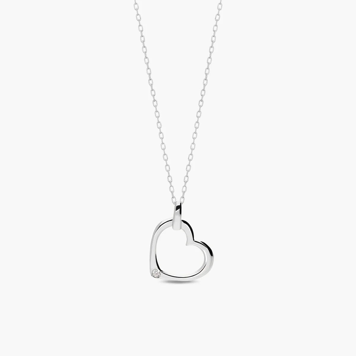 Collar silueta corazón de oro blanco 18K diamante natural 0.01 ct. 11 mm