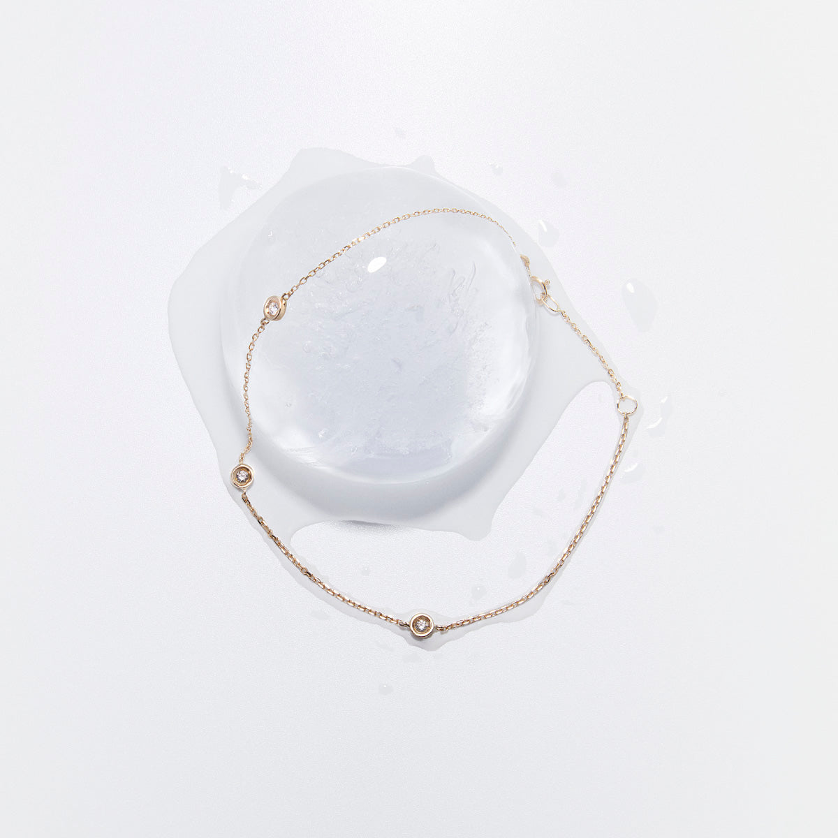 Pulsera de oro 18K diamante natural 0.08 ct. 17-19 cm