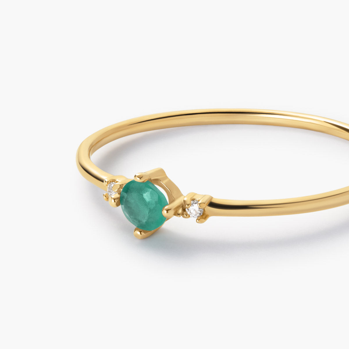 Anillo de oro 18K diamante natural 0.016 ct. RAINFOREST