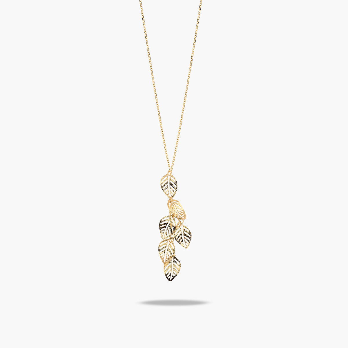 Collar hojas de oro 18K 44 mm