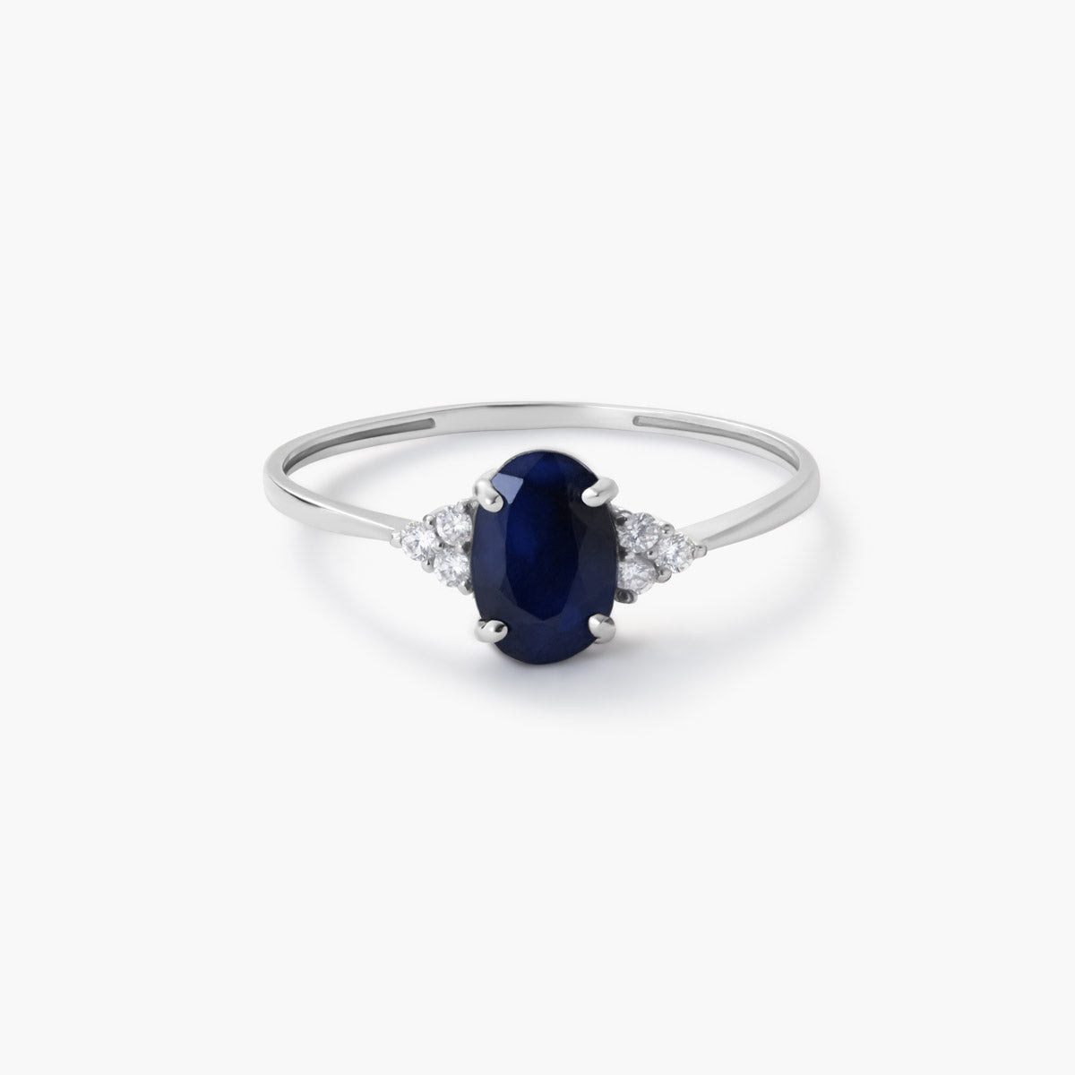 Anillo de oro blanco 18K zafiro 