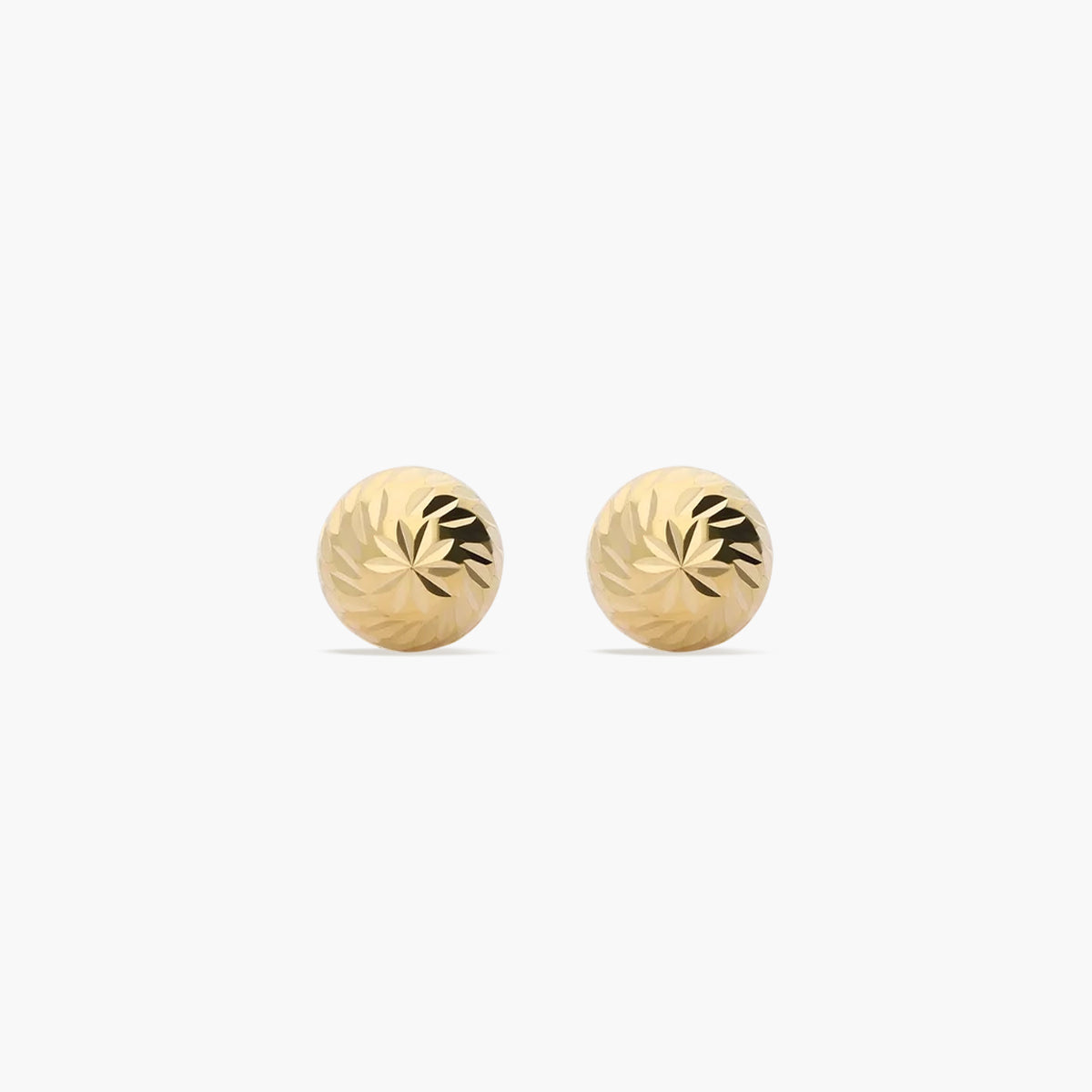 Pendientes de oro 18K media bola lapidado para bebé 4 mm