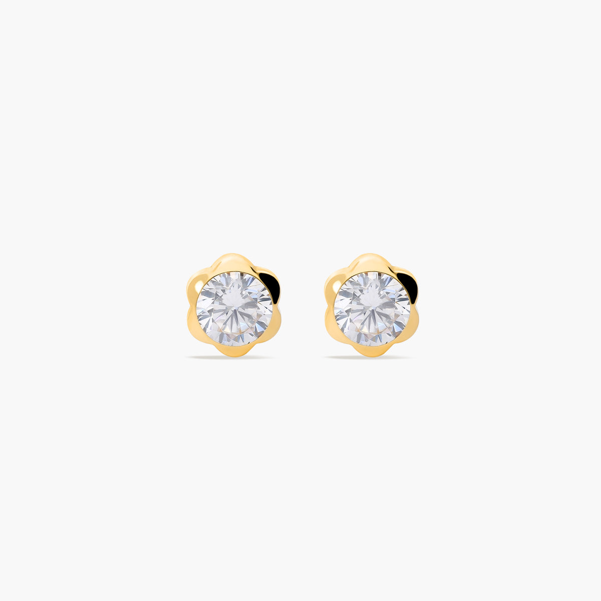 Pendientes margarita de oro 18K circonitas para bebé 5 mm