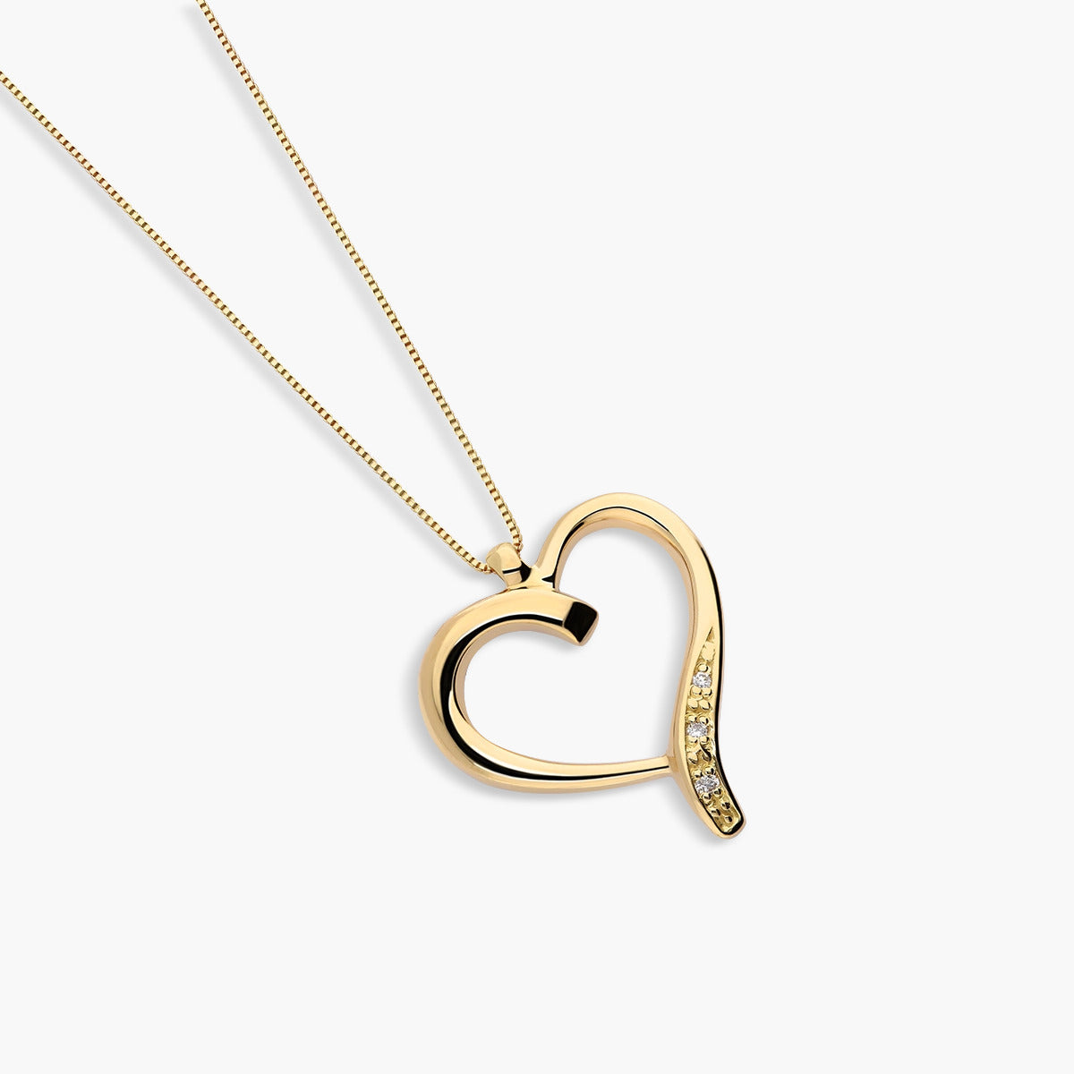 Collar silueta corazón de oro 18K diamante natural 0.02 ct. 18 mm