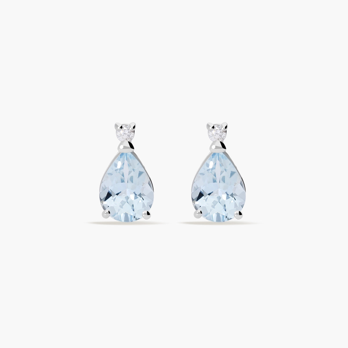 Pendientes de oro blanco 18K diamante natural 0.05 ct. aguamarina 10 mm GLACIER