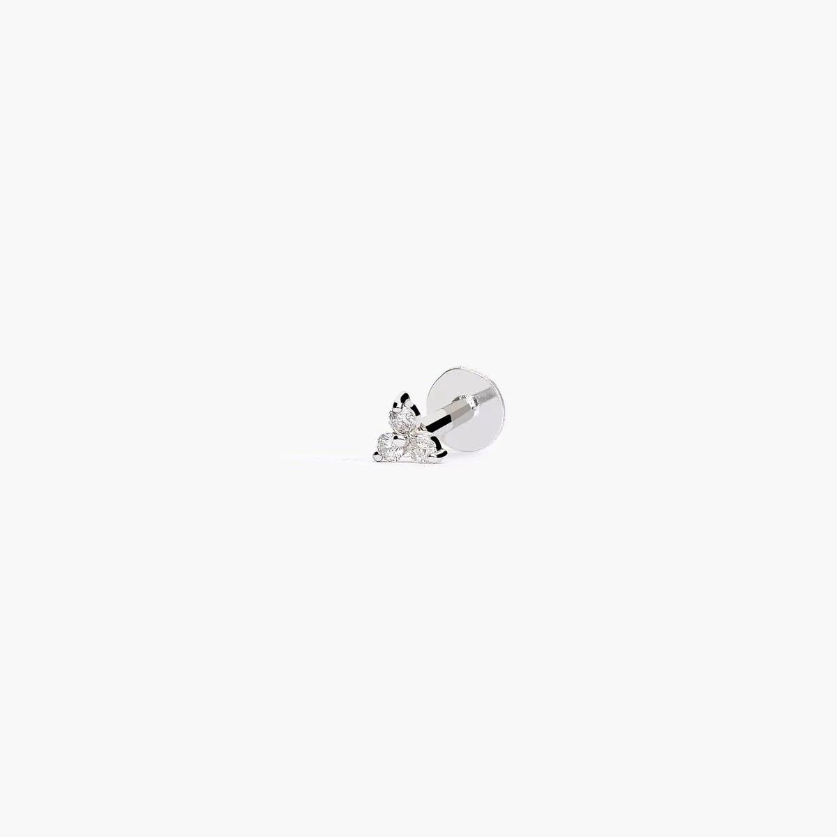 Piercing de oreja de oro blanco 18K diamante natural 0.06 ct. trébol 3 mm