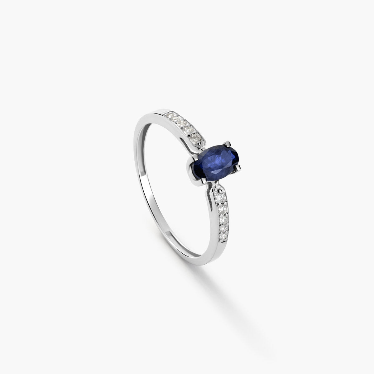 Anillo de oro blanco 18K diamante natural 0.102 ct. MIDNIGHT