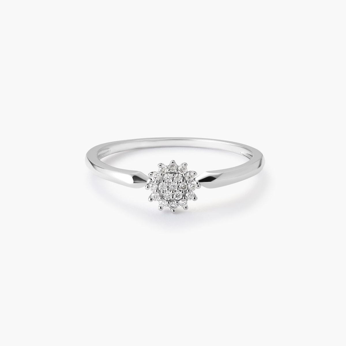 Anillo de oro blanco 18K diamante natural 0.07 ct. 