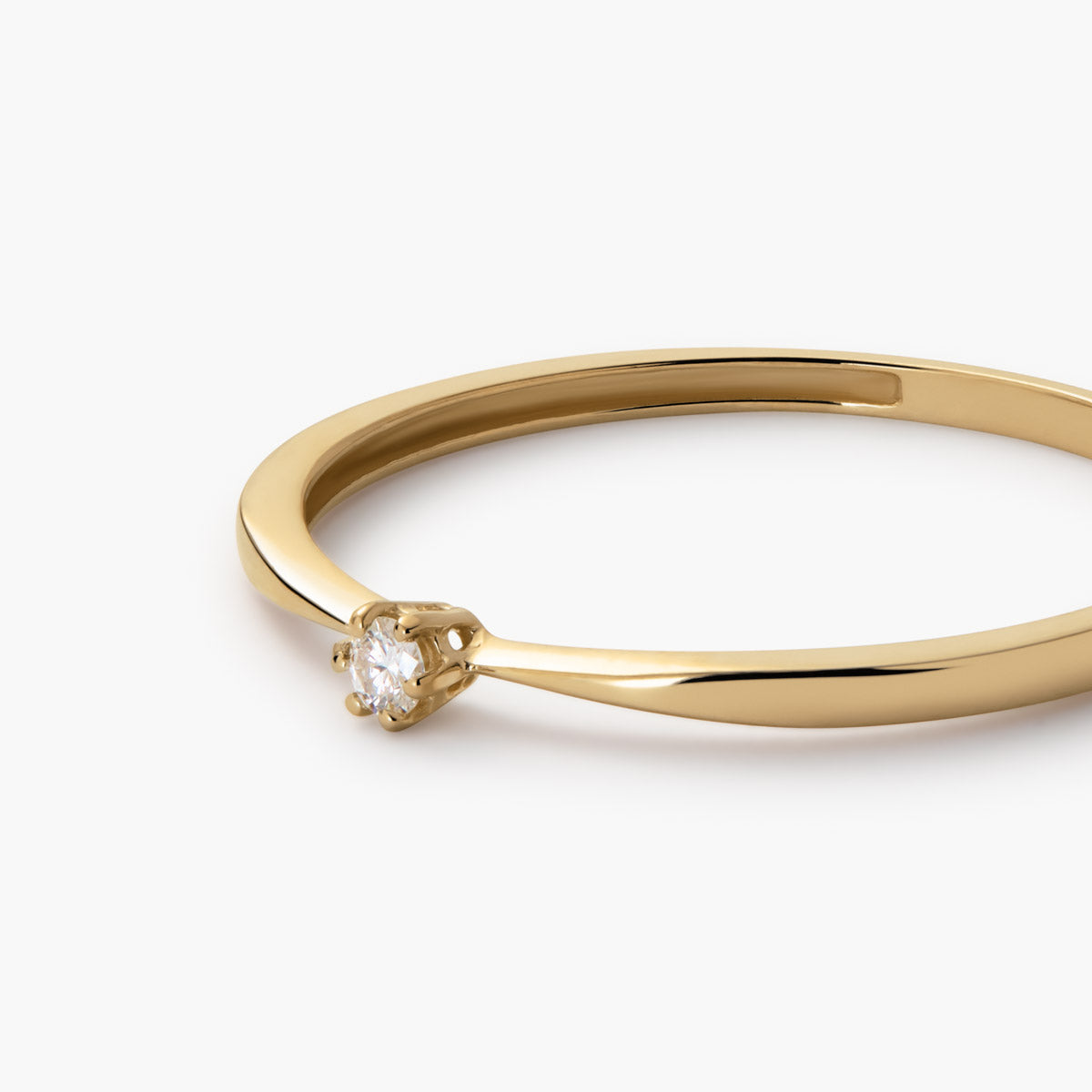 Anillo de oro 18K diamante natural 0.03 ct. SUN