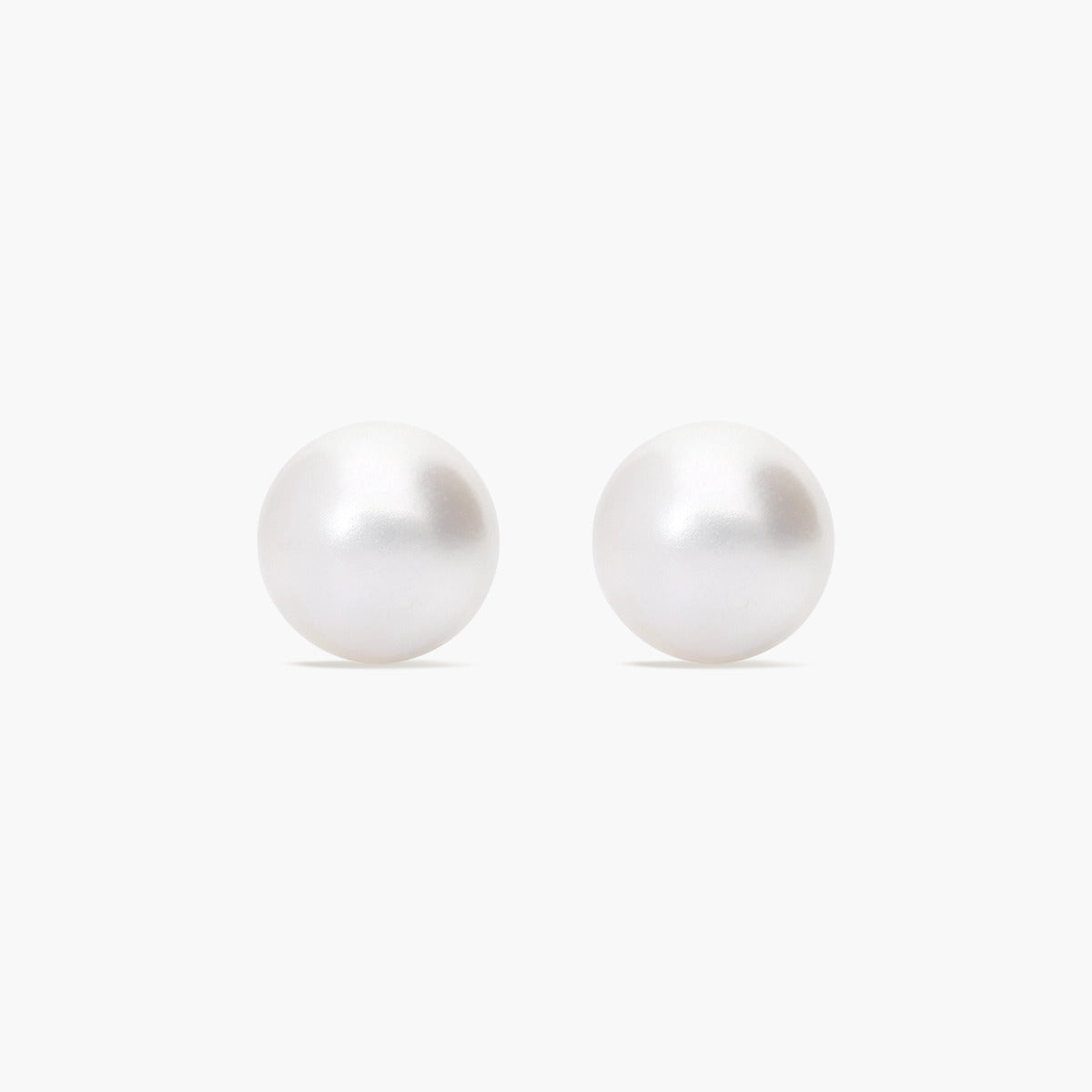 Pendientes de botón de oro 18K con perlas 9 mm