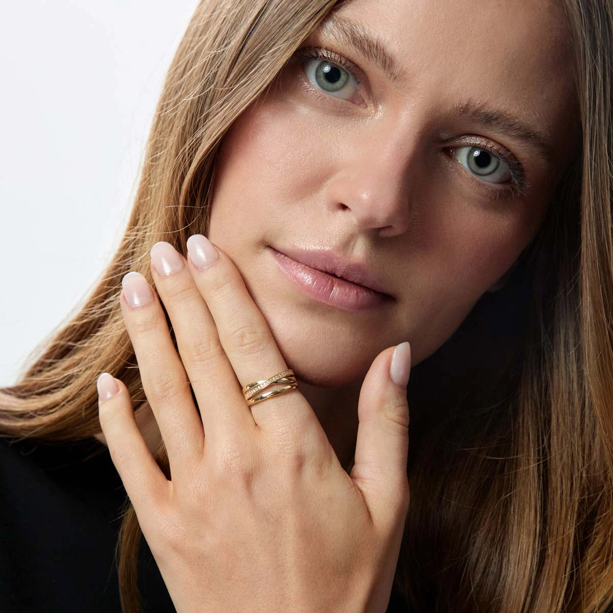 Anillo de oro 18K