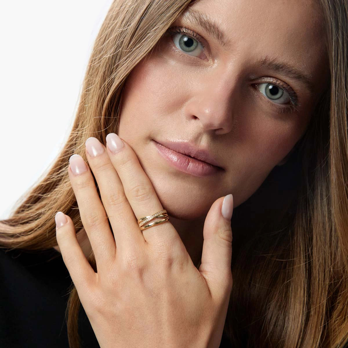 Anillo de oro 18K
