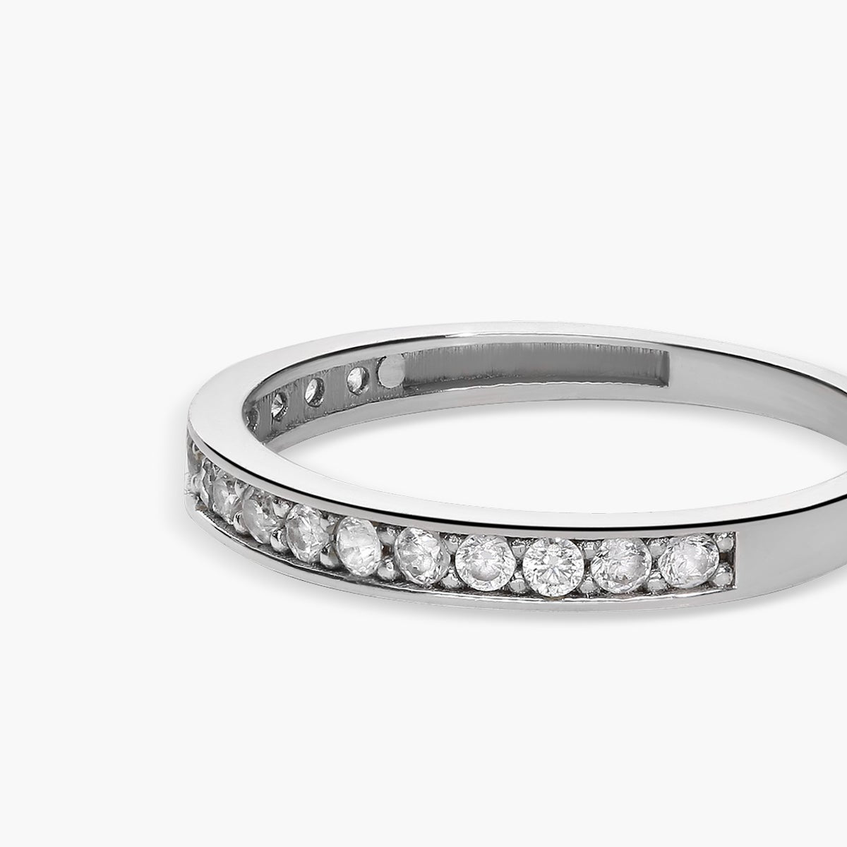 Anillo de oro blanco 18K 