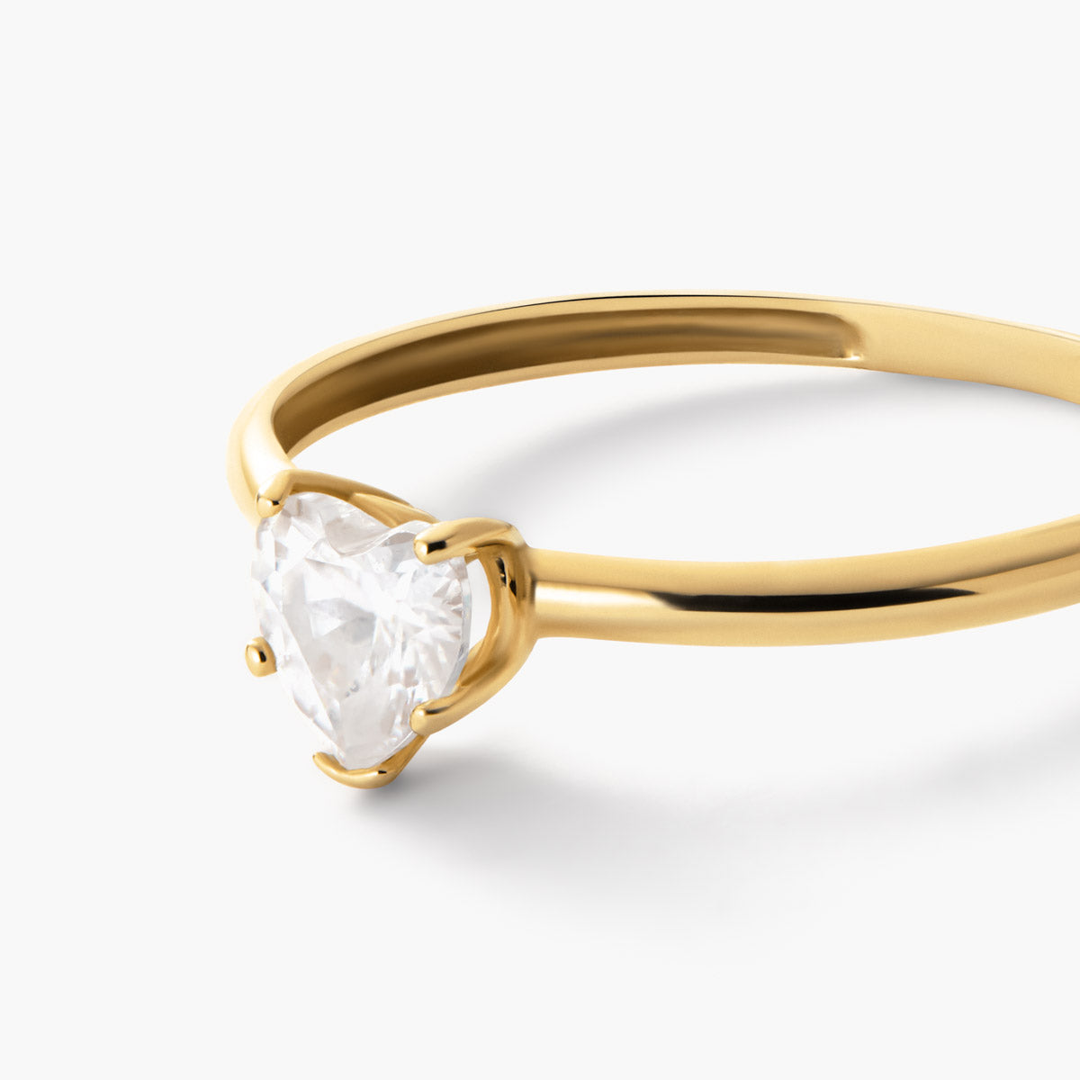Anillo de oro 18K