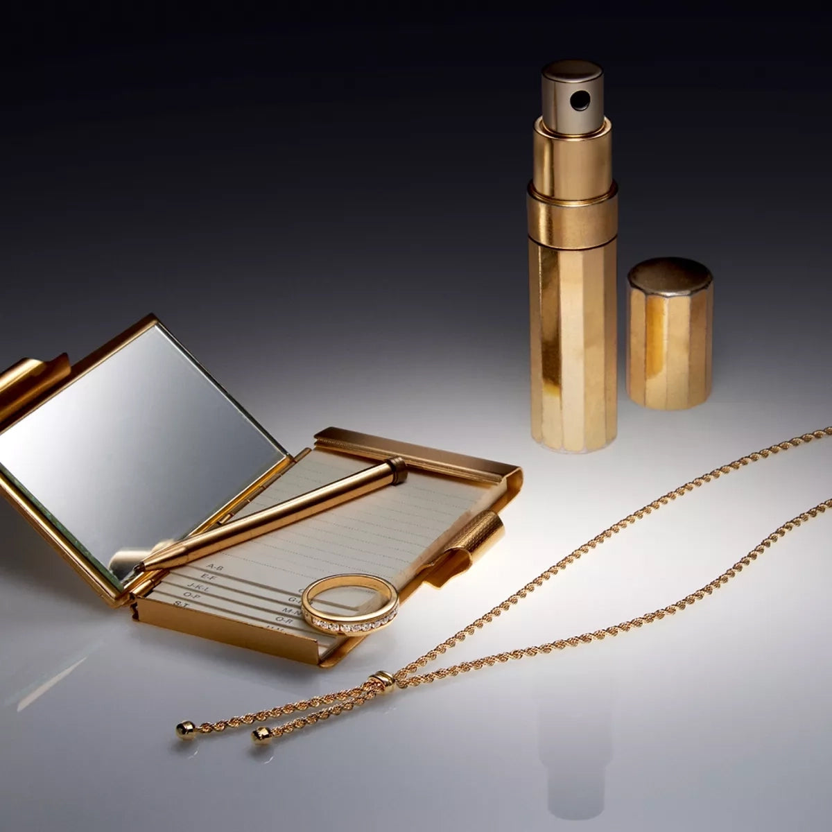 Gargantilla de oro 18K 45 cm cordón flecos