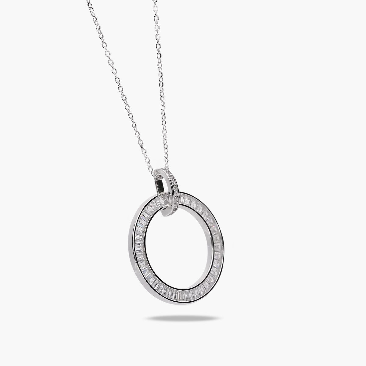 Collar silueta círculo de plata 1ª ley circonitas 26 mm