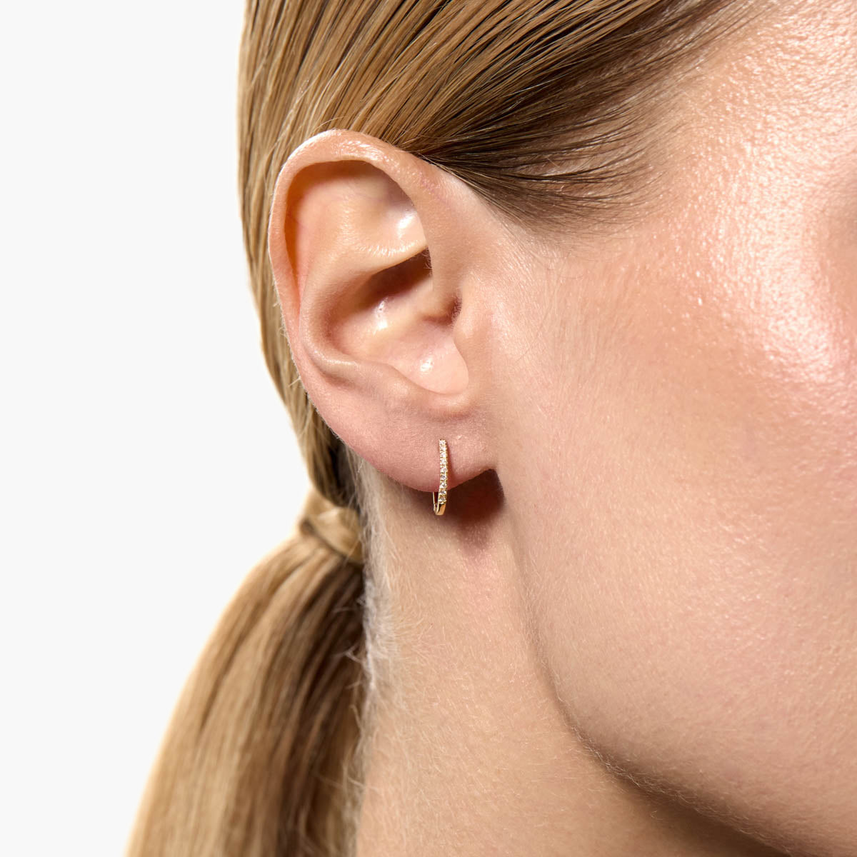 Piercing de oreja de oro 18K diamante natural 0.05 ct. aro 12 mm