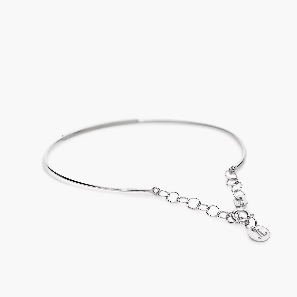 Pulsera rígida de oro blanco 18K diamante natural 0.15 ct. 53x48 mm