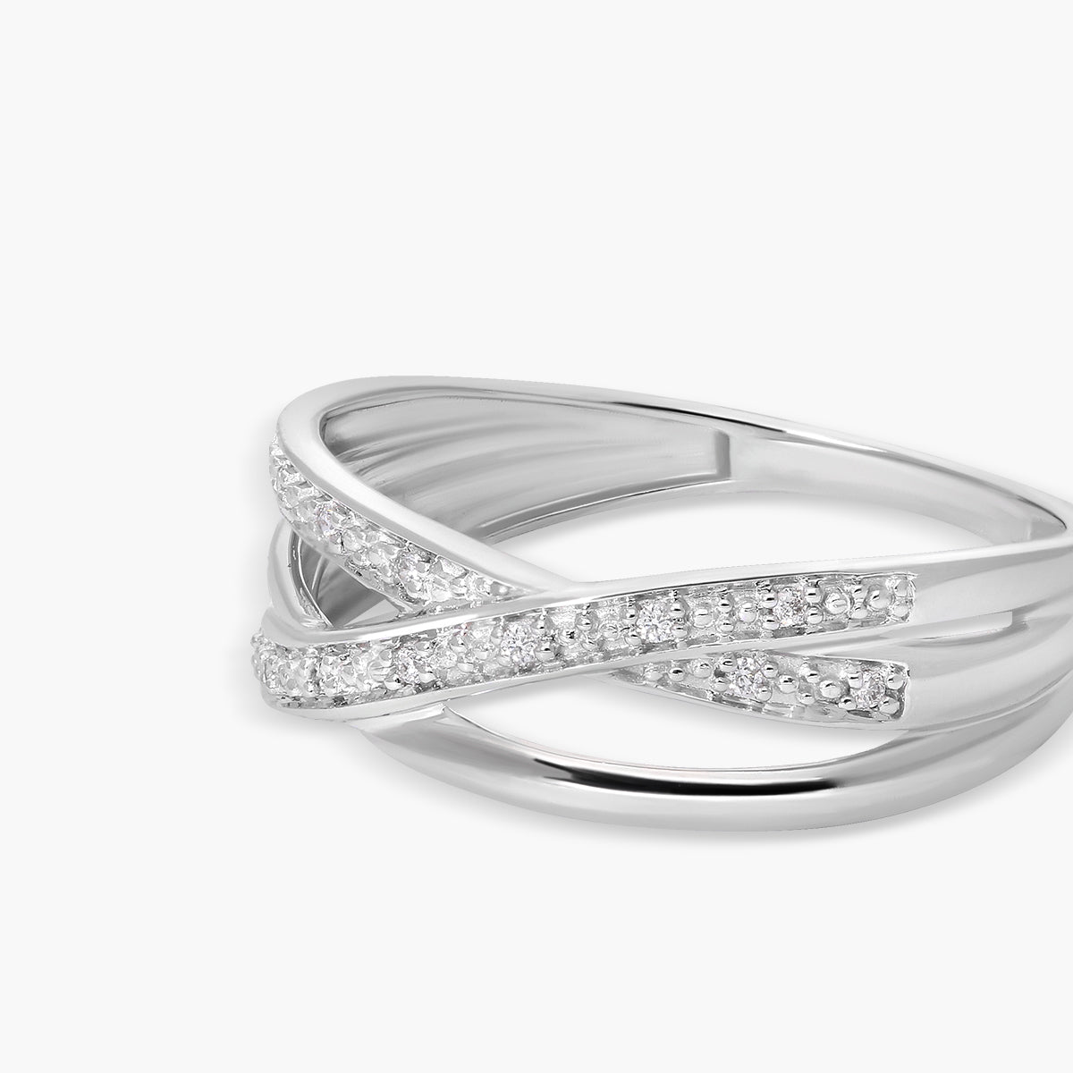 Anillo de oro blanco 18K diamante natural 0.03 ct.