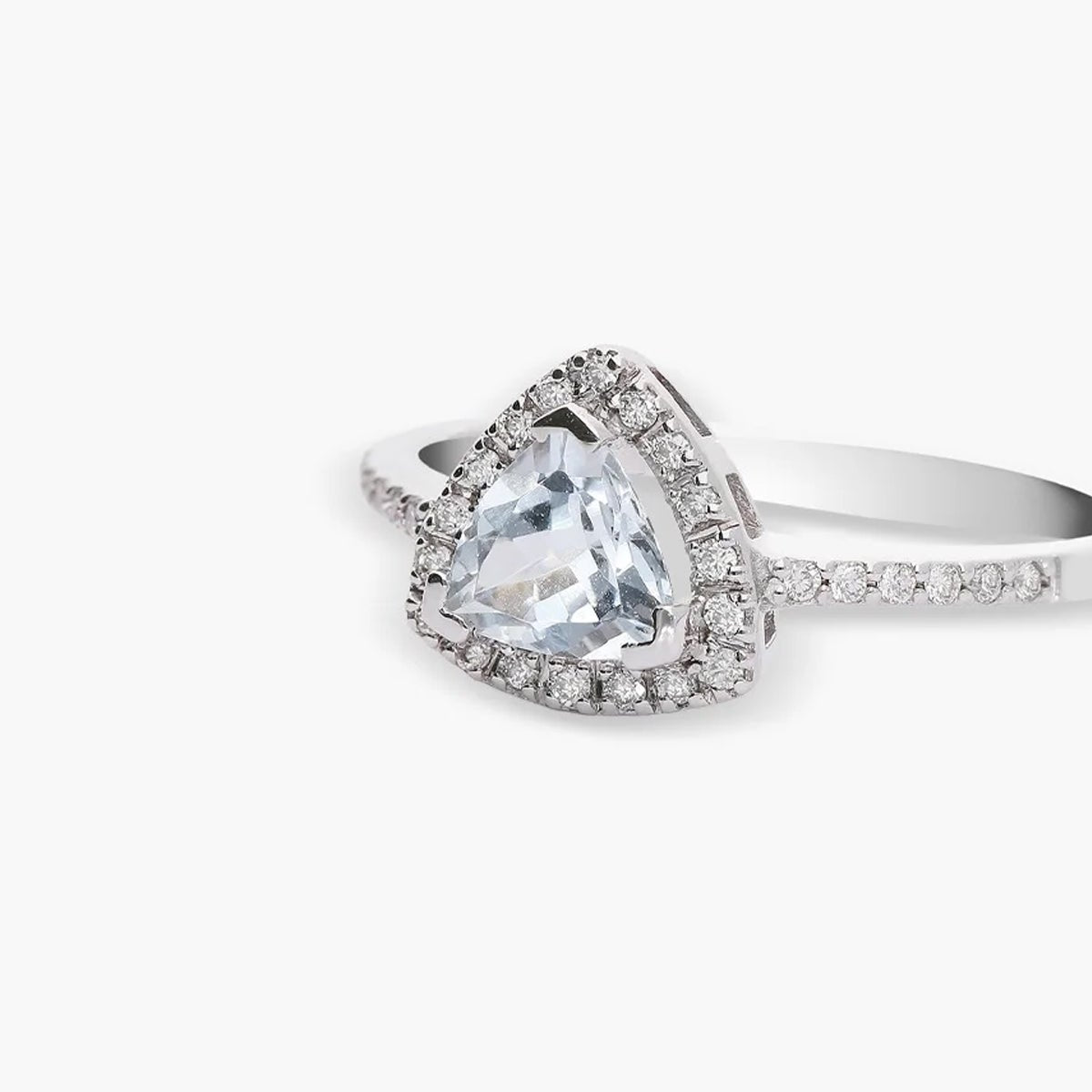 Anillo de oro blanco 18K diamante natural 0.15 ct. MAHARANI