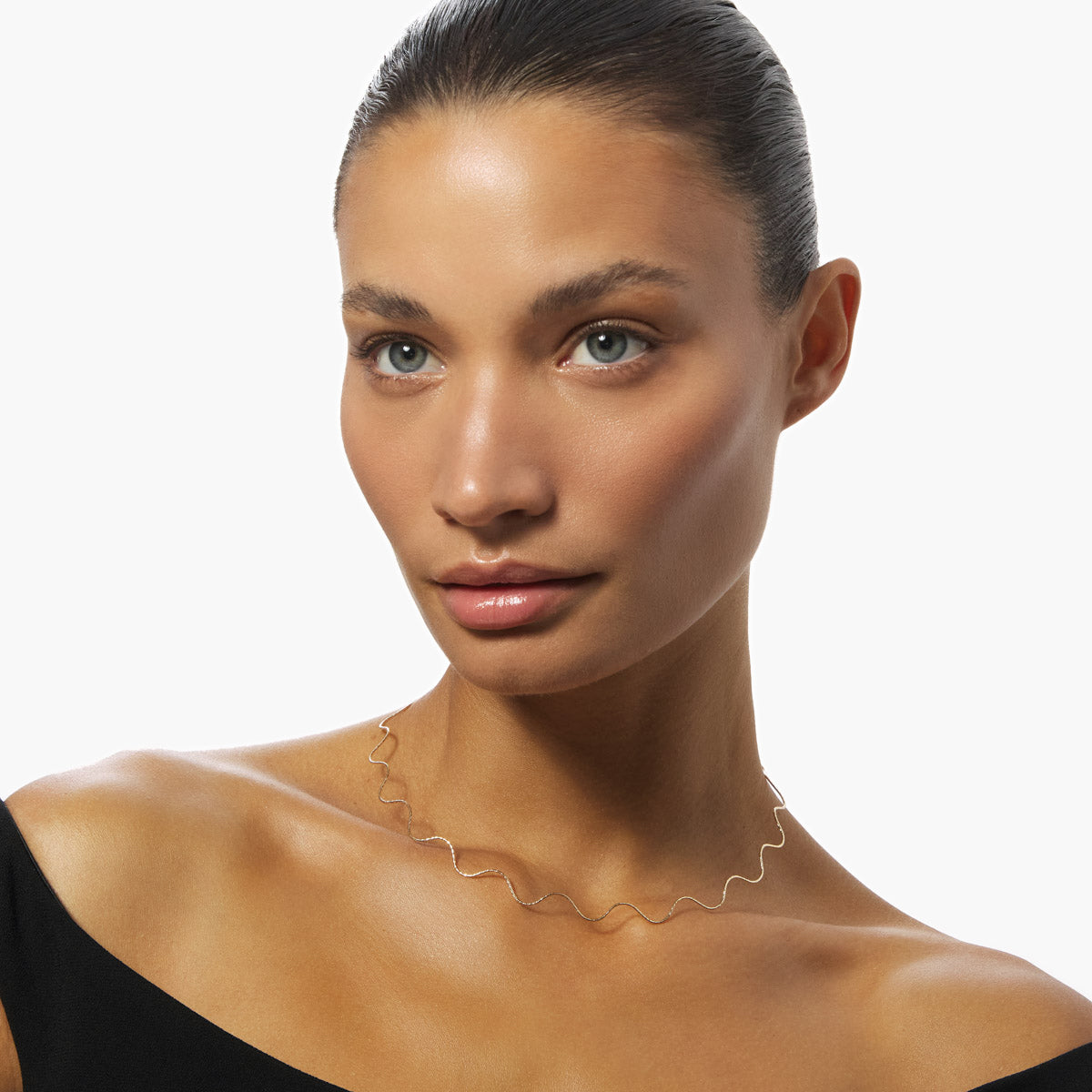 Gargantilla onda de oro 18K 42-45 cm