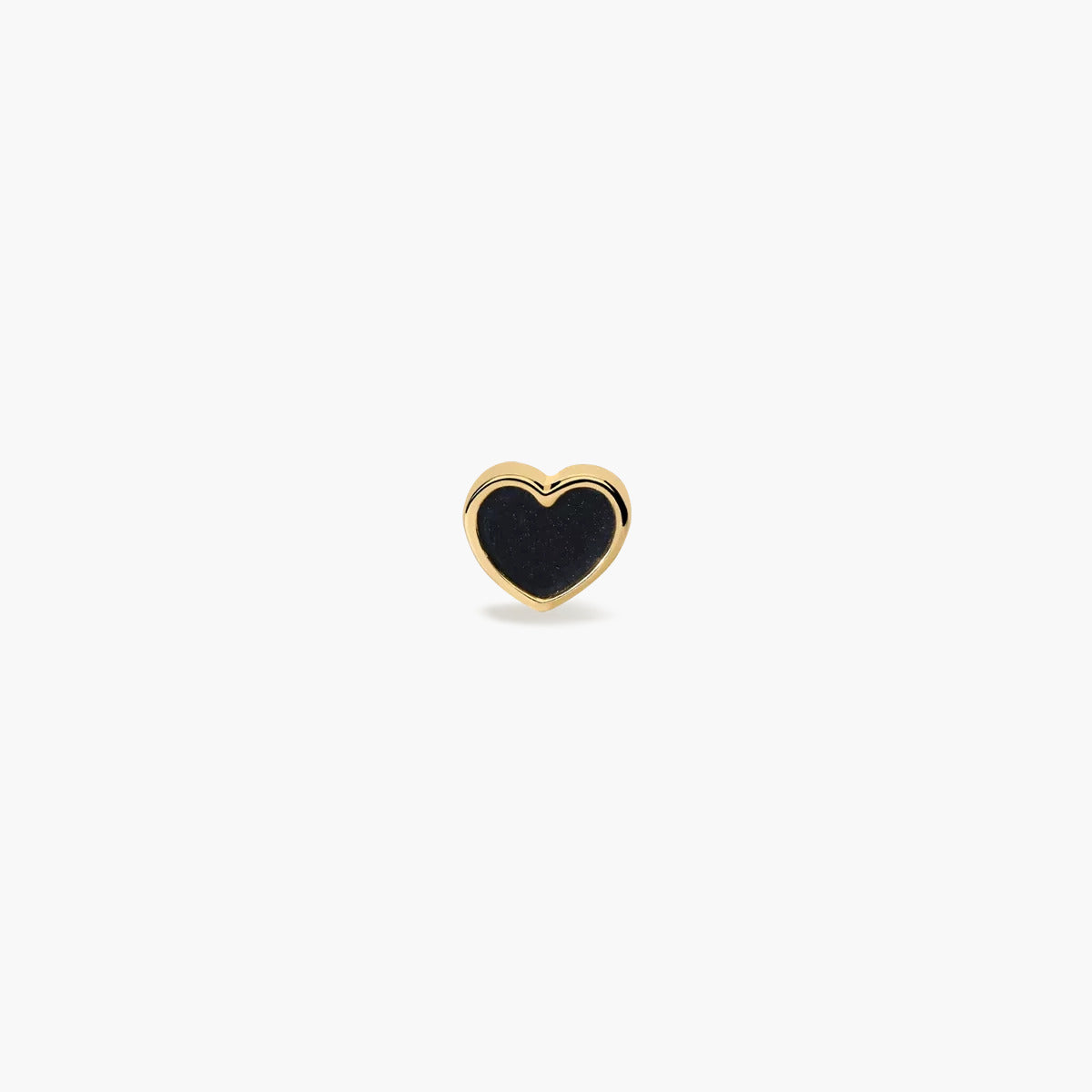 Piercing de oreja de oro 18K corazón negro 4 mm
