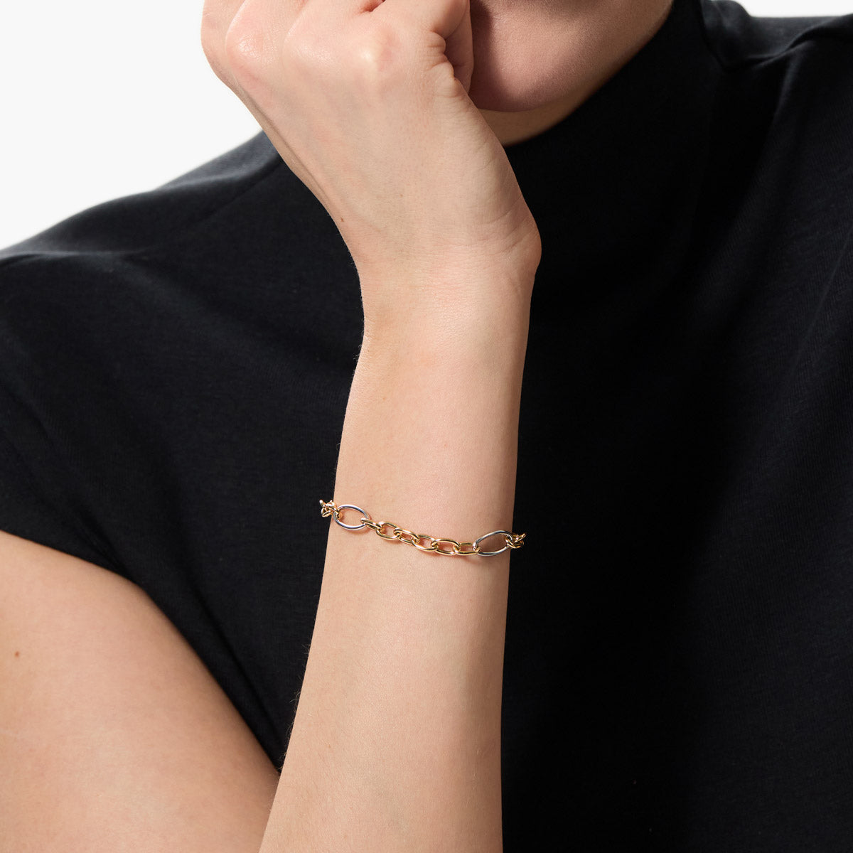 Pulsera de oro bicolor 18K eslabón anillas 19 cm